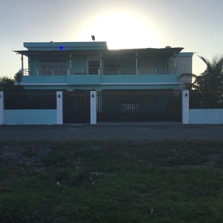 Villa Nilsa Baní Exterior photo