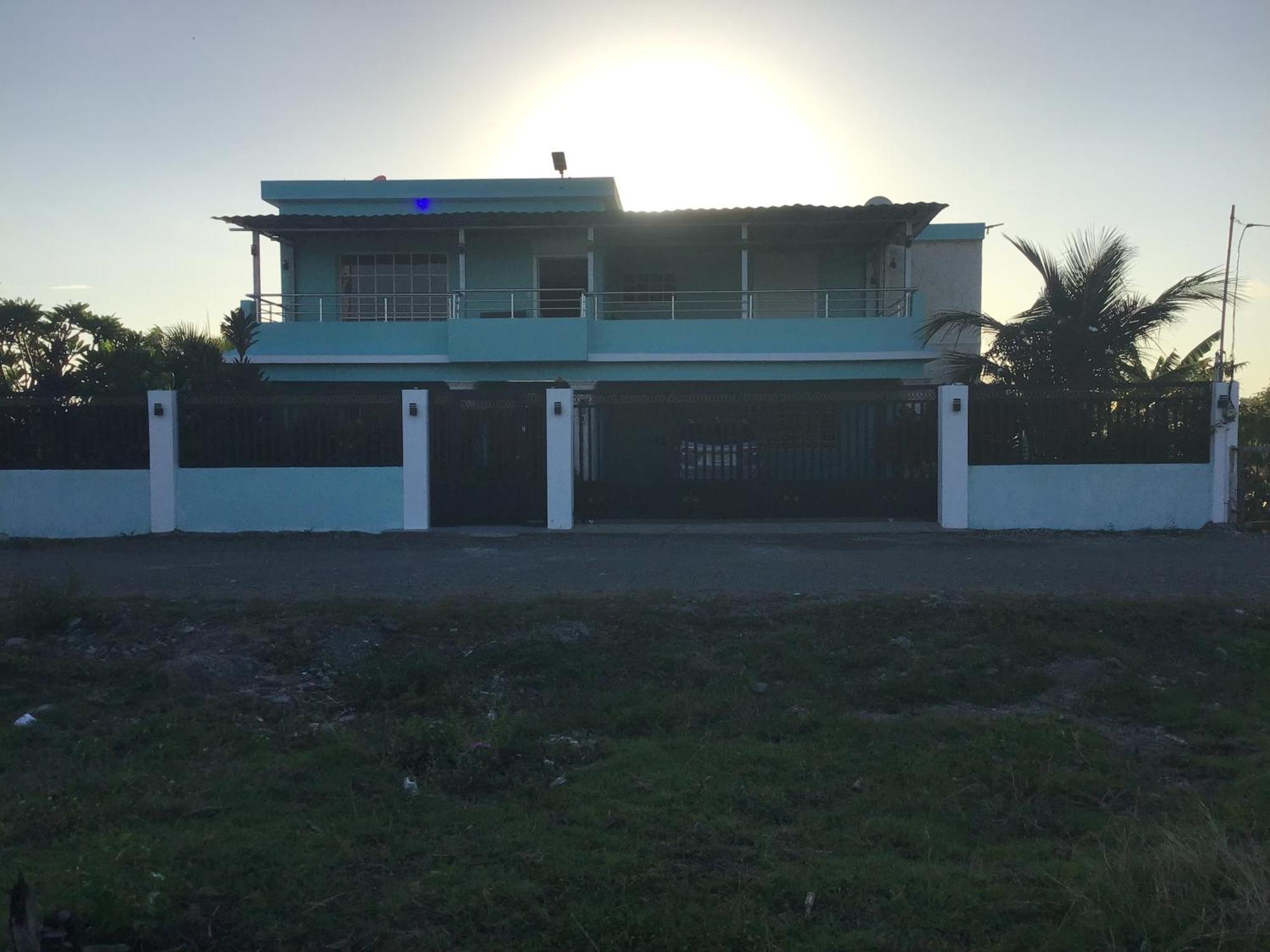 Villa Nilsa Baní Exterior photo